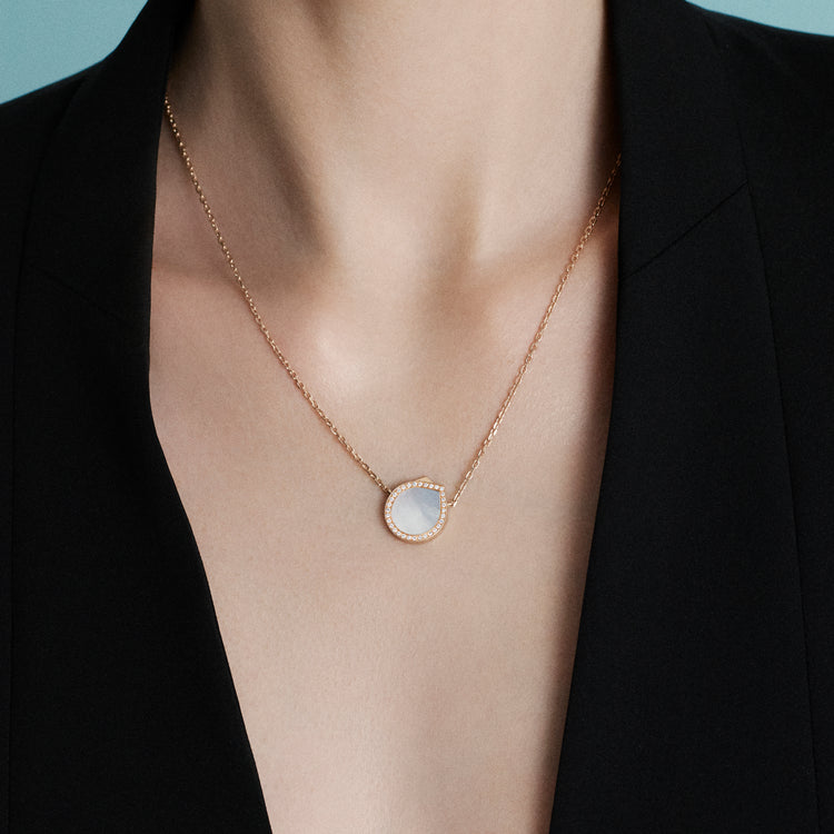 Antifer Mother of Pearl pendant