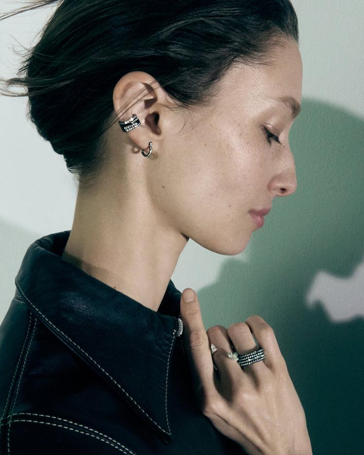 Antifer 4-row earcuff